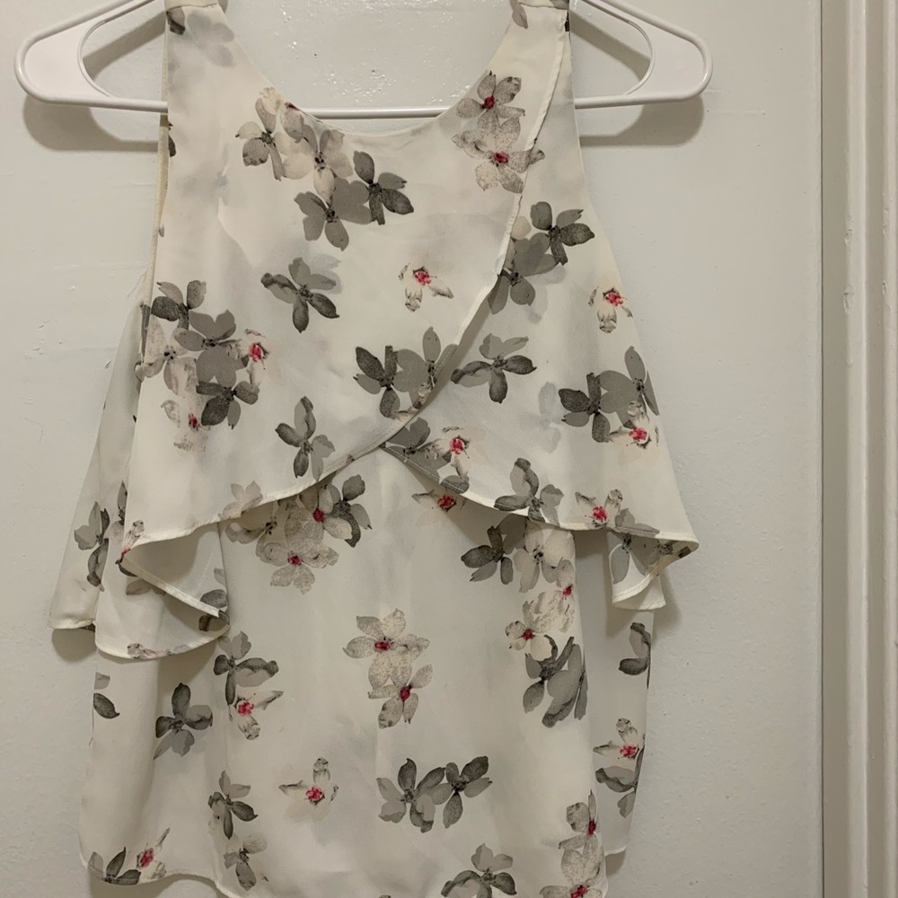 Pretty blouse